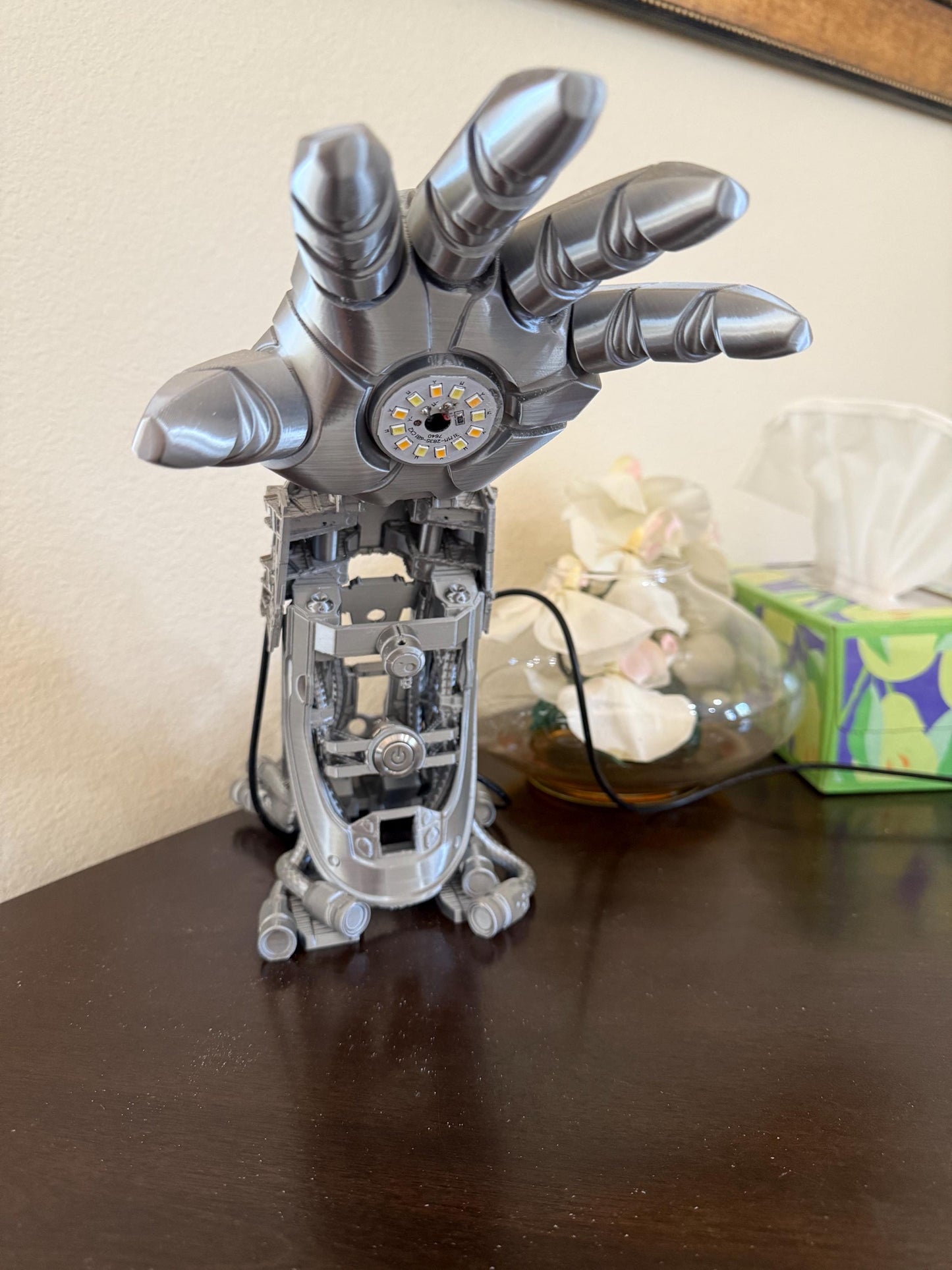 Iron Man Gauntlet Desk Lamp w/ LED kit Articulated 3D Printed Statue Kit Figure Model Decor Bedroom Table Light Lighting Lantern