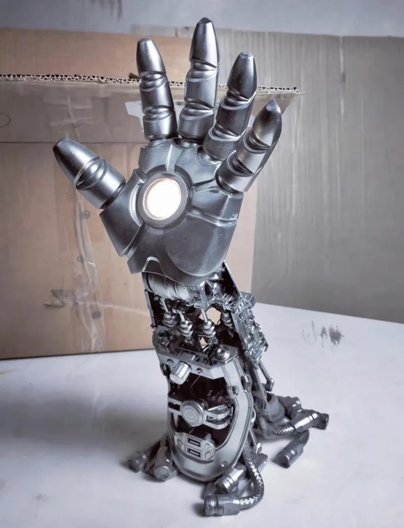 Iron Man Gauntlet Desk Lamp w/ LED kit Articulated 3D Printed Statue Kit Figure Model Decor Bedroom Table Light Lighting Lantern