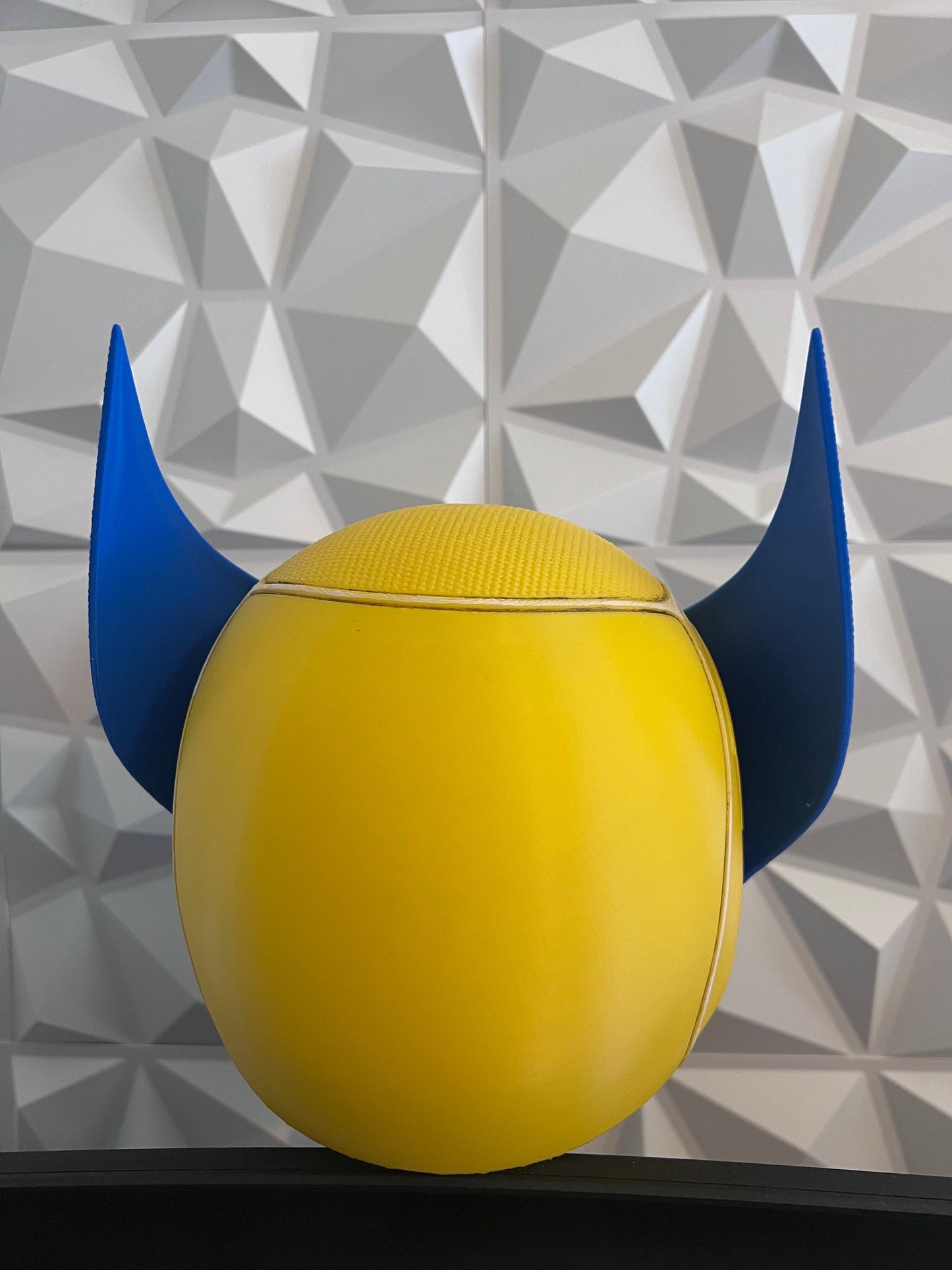 Comic Wolverine Helmet X-Men Marvel Superhero Cosplay Wearable Helmet 3D Printed Prop Costume Accessory Display Collectible Halloween