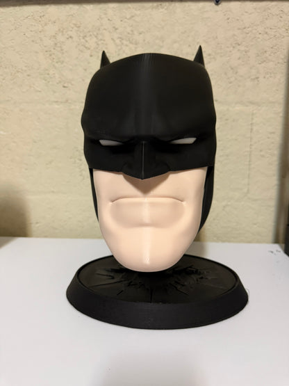 Batman Dark Knight Helmet, 3D Printed Comic Version for Cosplay & Collectors, Perfect Superhero Gift