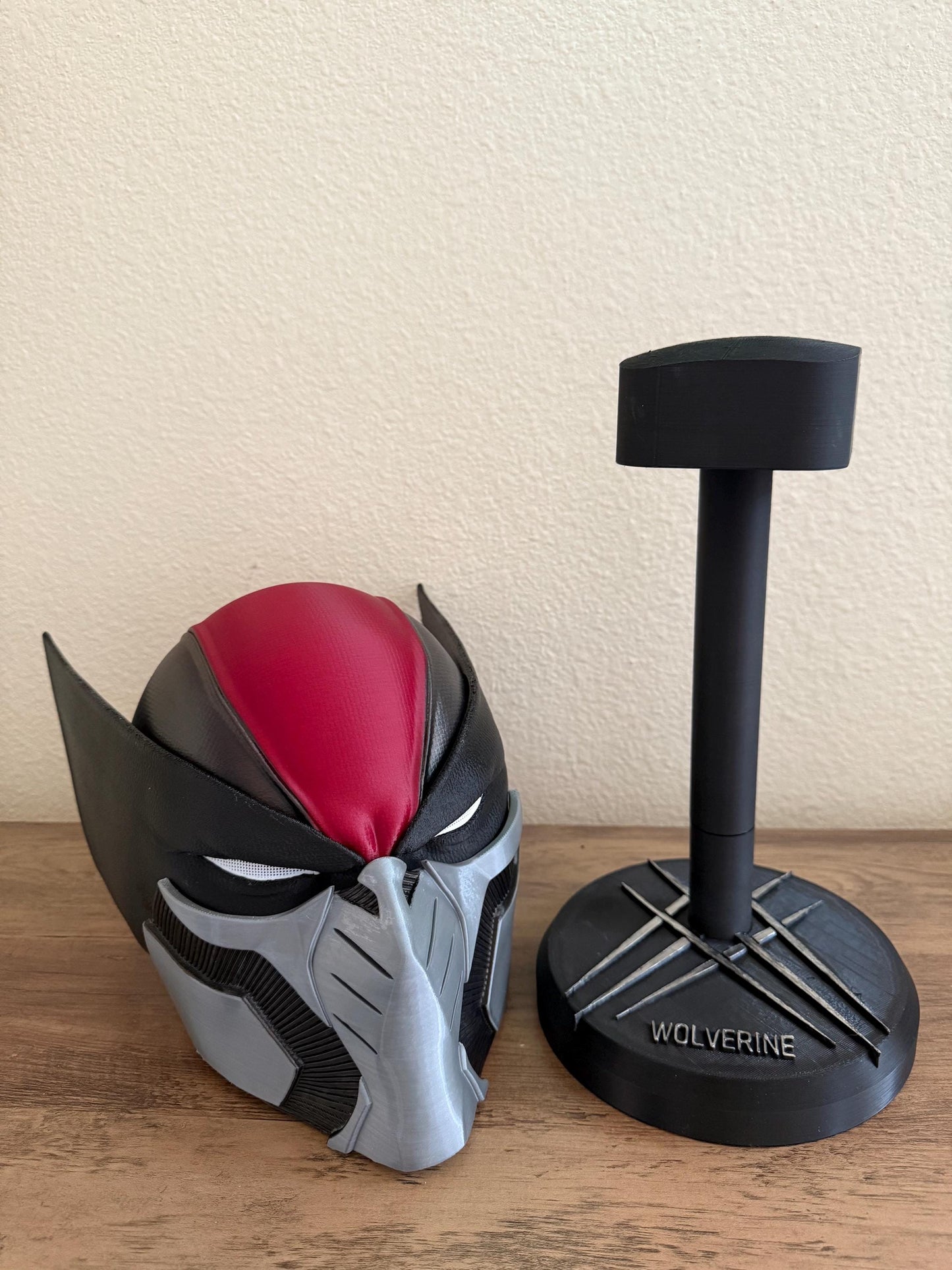 Ultimate Wolverine Helmet X-Men Cosplay Superhero Cosplay Wearable Helmet 3D Printed Prop Costume Accessory Display Collectible Halloween